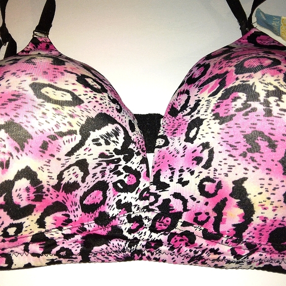 NWT~PLUS SIZE 40D Pretty Pink Cheetah Ocelot Wireless Bra. - Picture 3 of 10